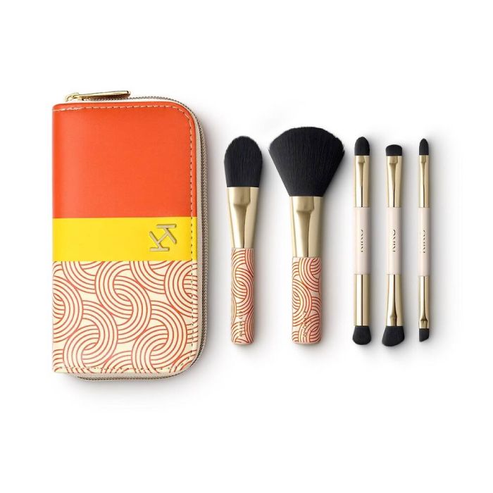 KIKO Milano Travel In Italian Style Travel Brush set with 5 professional brushes and case